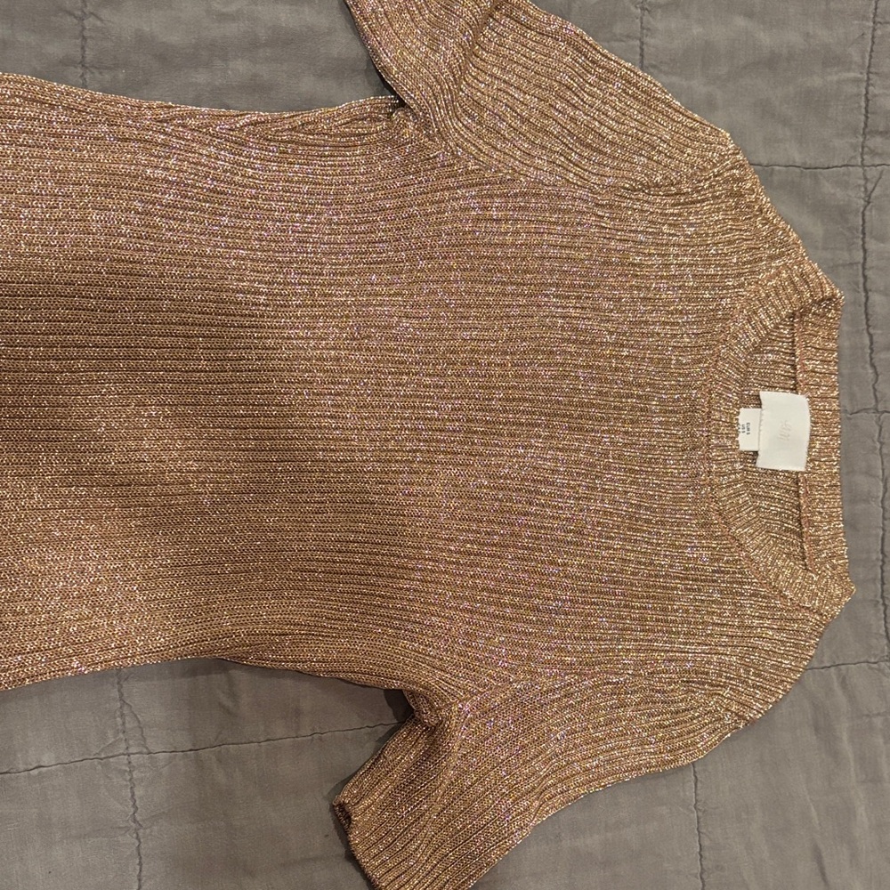 Elegant Ribbed Knit Sweater in Brown